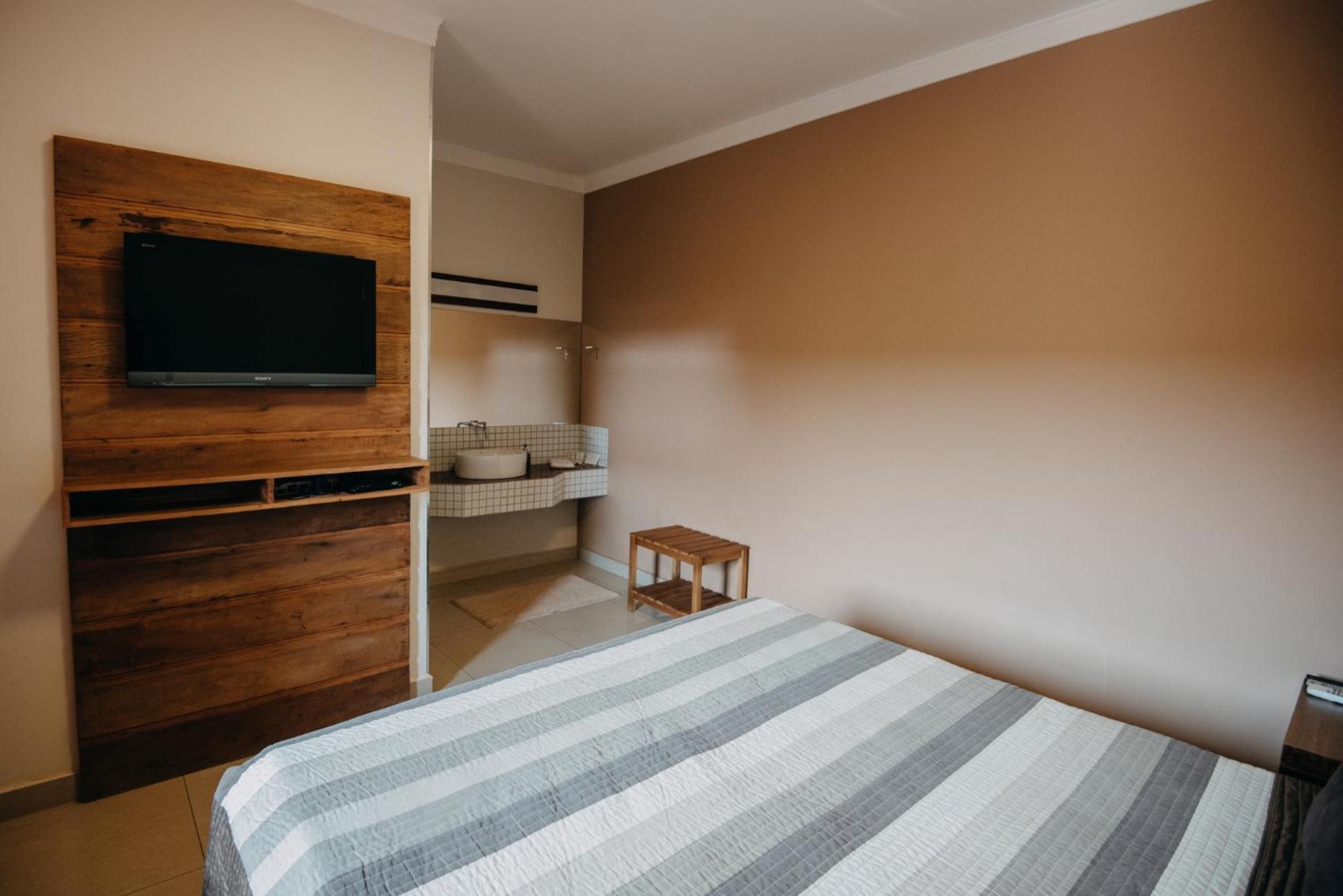 Hotel Pousada Santa Rita Ribeirão Preto Zewnętrze zdjęcie